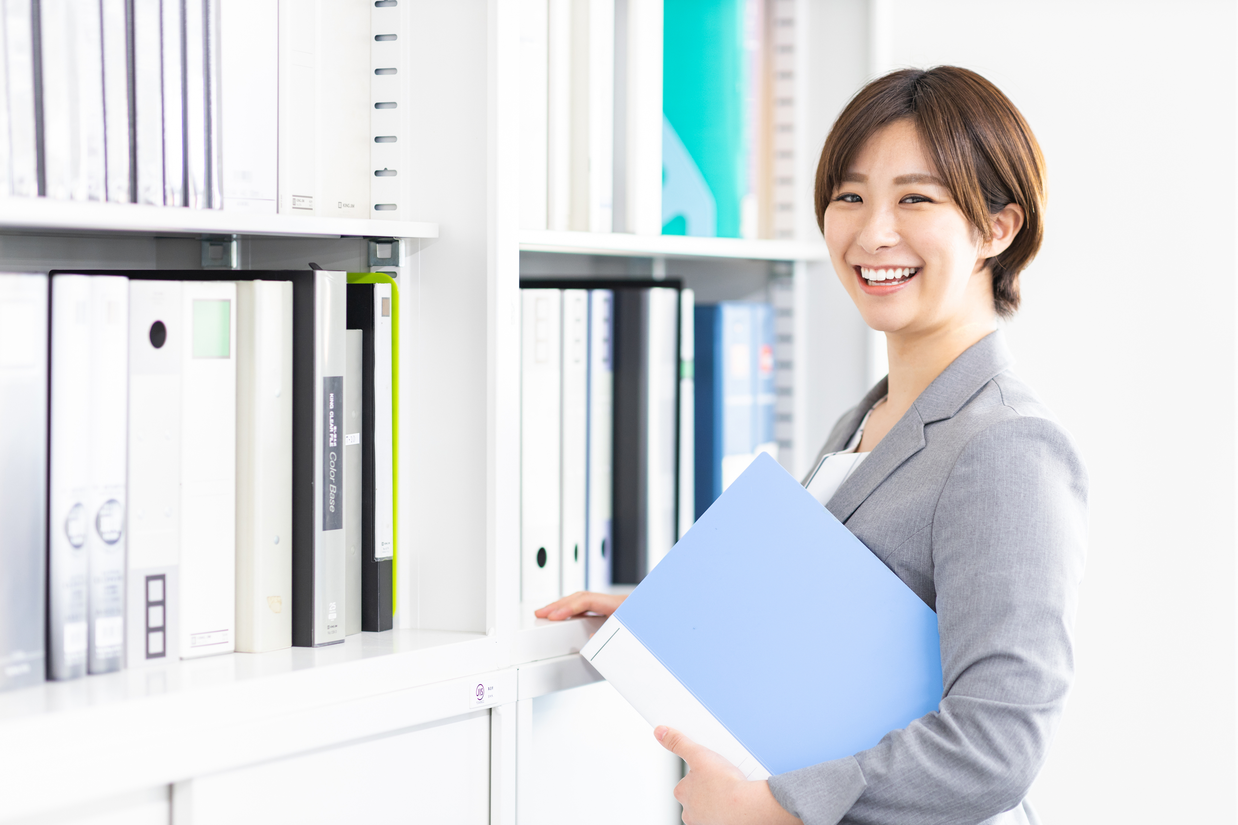 まとめ:自分が事務職に向いているかを見極めよう